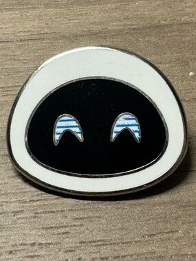 5/$25 Disney Wall-E Eve Tsum Tsum Pin